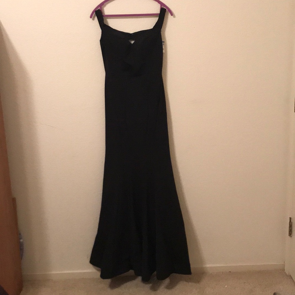 Black off the shoulder prom/ homecoming dress